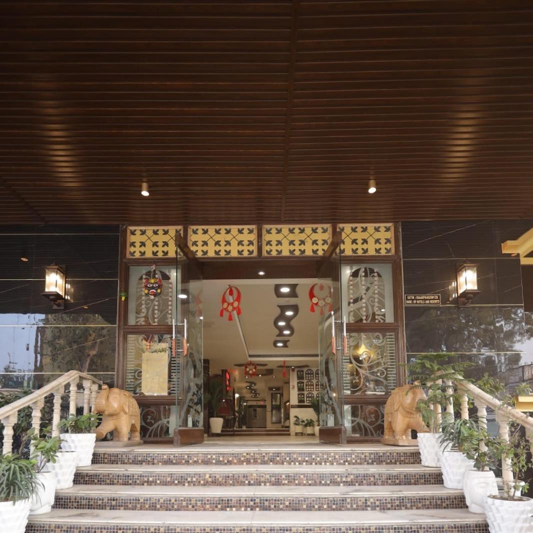 โรงแรม ชีทาล รีเจนซี่ มถุรา ภายนอก รูปภาพ