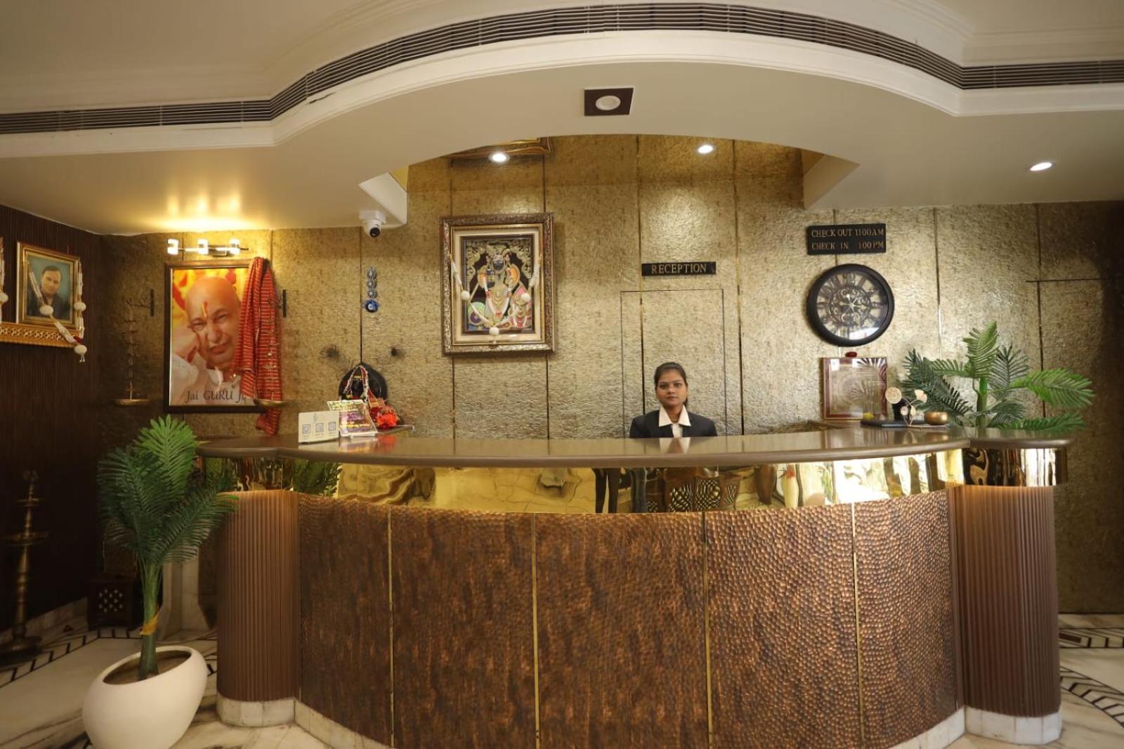 โรงแรม ชีทาล รีเจนซี่ มถุรา ภายนอก รูปภาพ