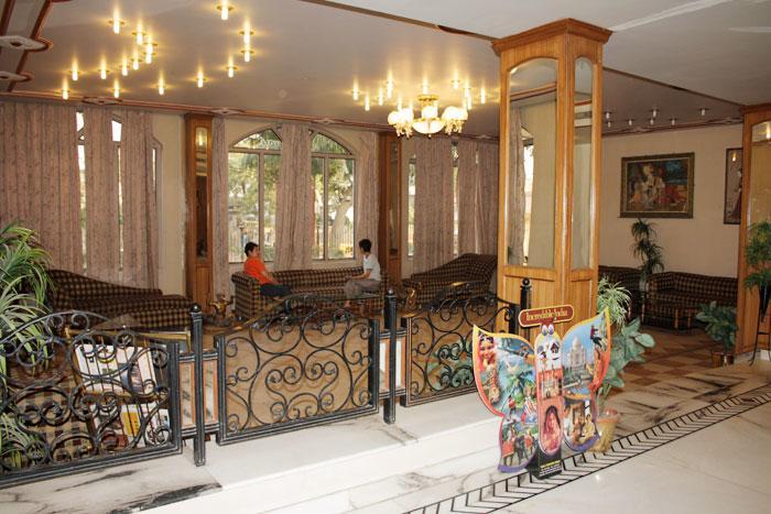 โรงแรม ชีทาล รีเจนซี่ มถุรา ภายนอก รูปภาพ